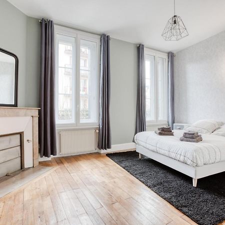 Maison Bourgeoise Haussmannienne - Gites De France Лимож Екстериор снимка